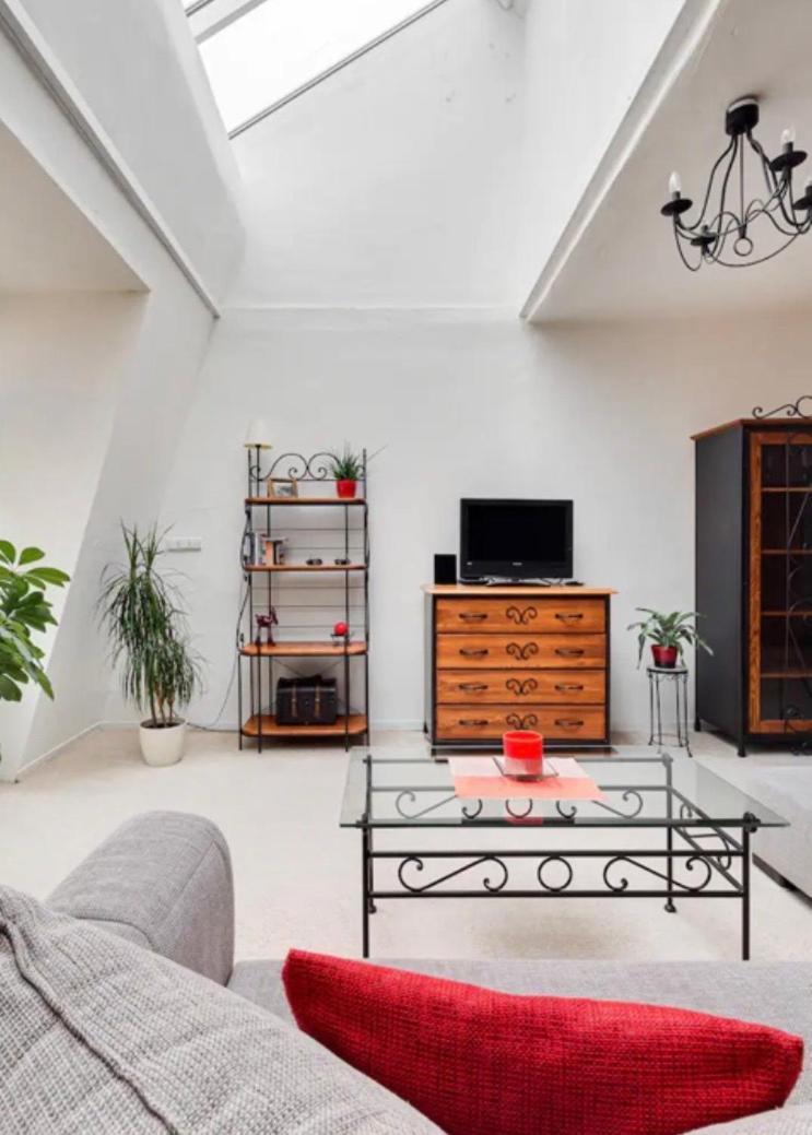 Lenka'S Cozy Red Studio + Lenka'S Cozy Gold Apartment Praga Zewnętrze zdjęcie
